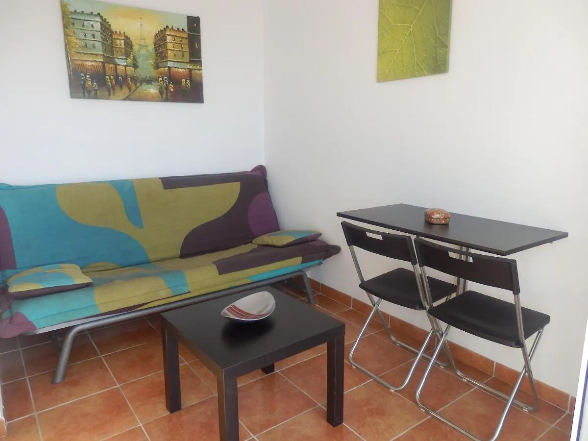 Apartamento Al3 - Piscina Para 2-4 Personas, Aire Y Wifi Nerja Spain